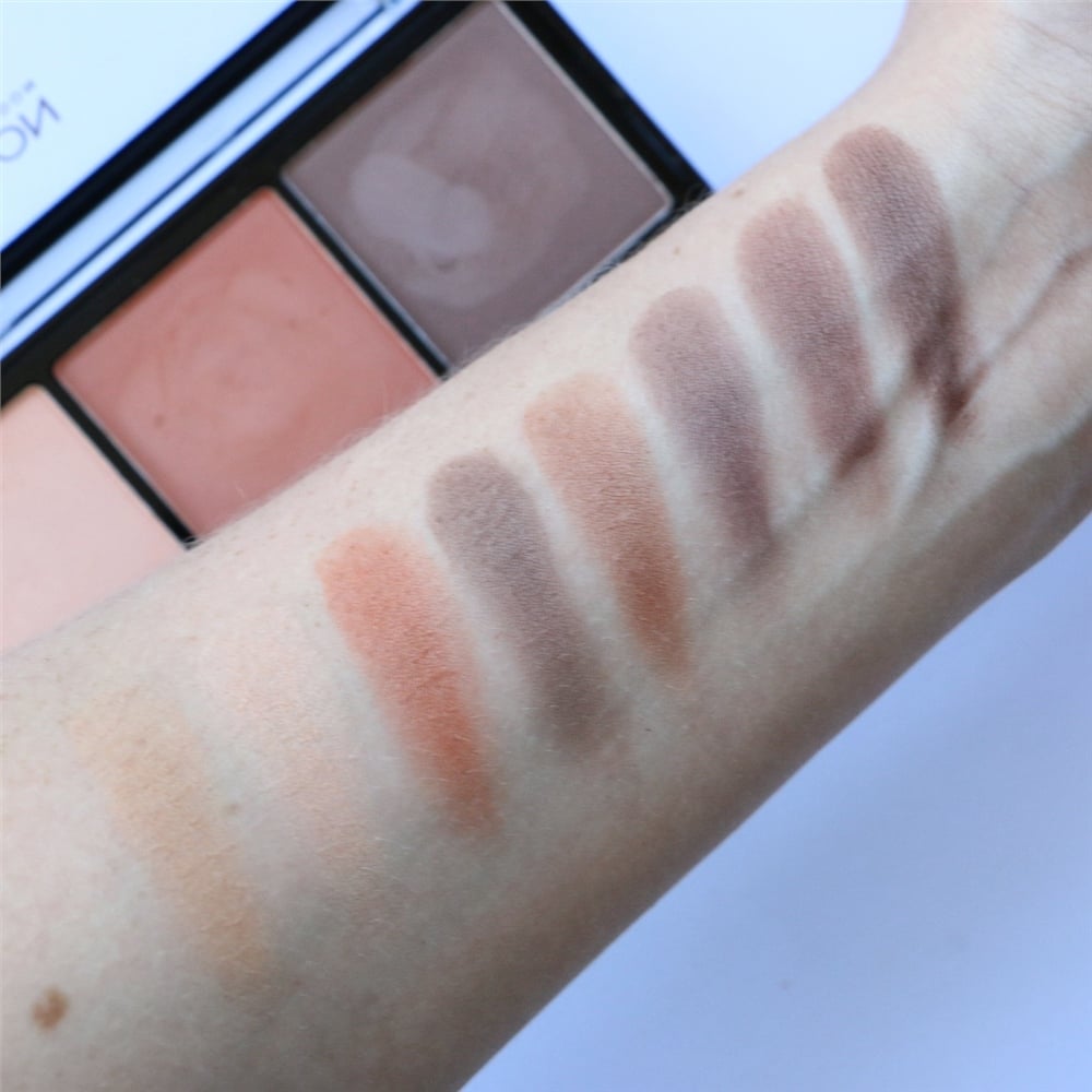Makeup Revolution HD Pro Powder Contour Palette - Medium Dark (20gm)