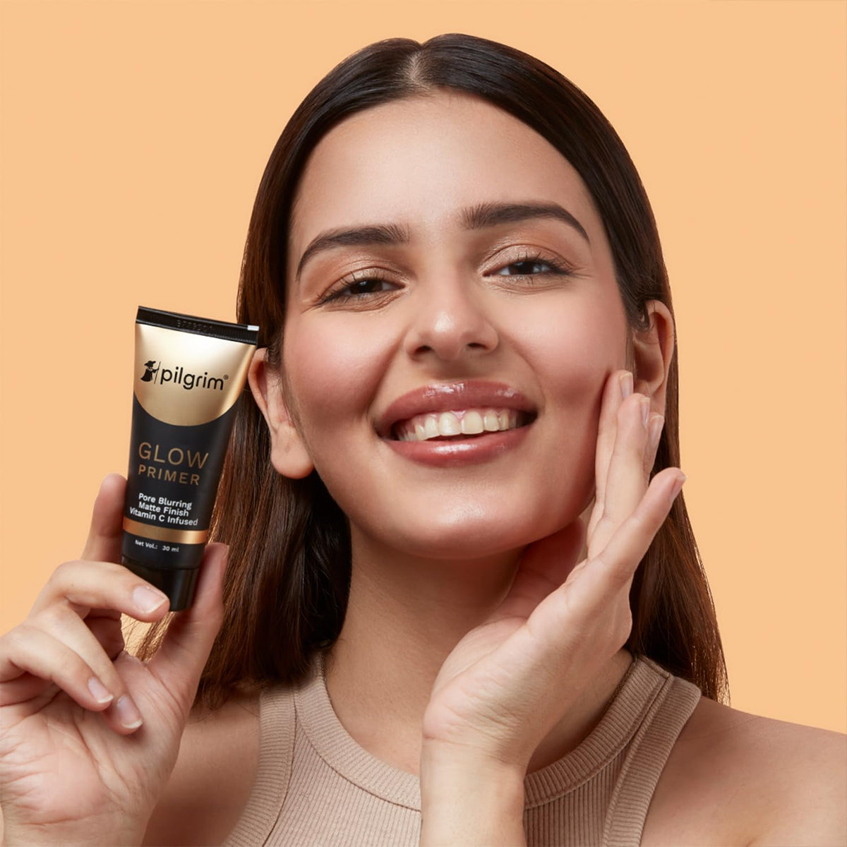 Pilgrim Instant Glow Primer With Gold Shimmer (30ml)